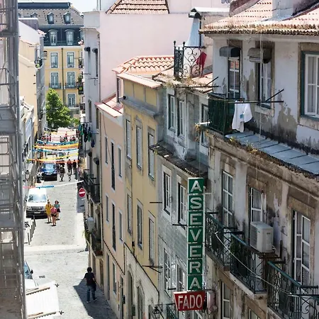 Ola - Bairro Alto Iii Lissabon